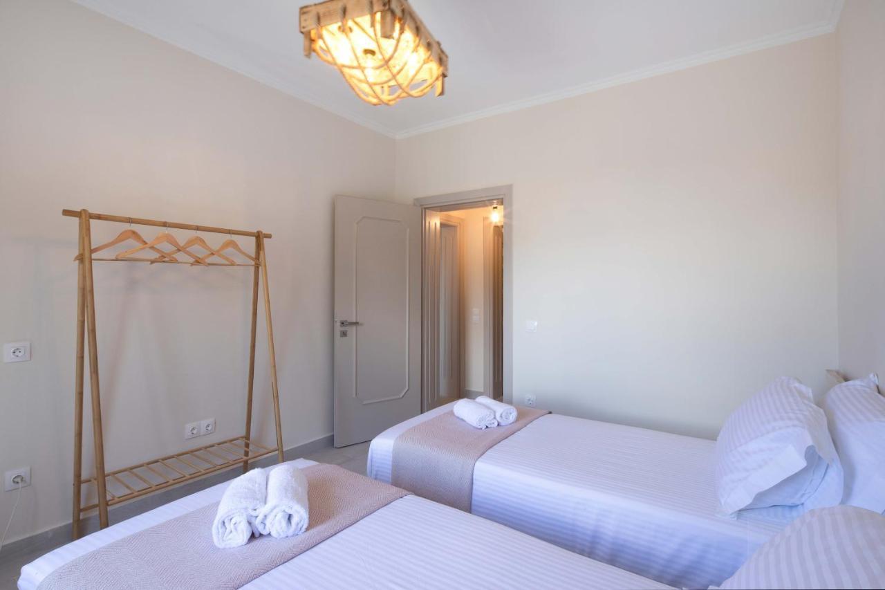 North Corfu Accommodation 1 อาคาราวี ภายนอก รูปภาพ