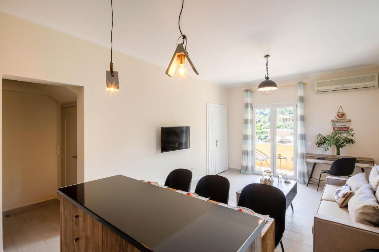 North Corfu Accommodation 1 อาคาราวี ภายนอก รูปภาพ