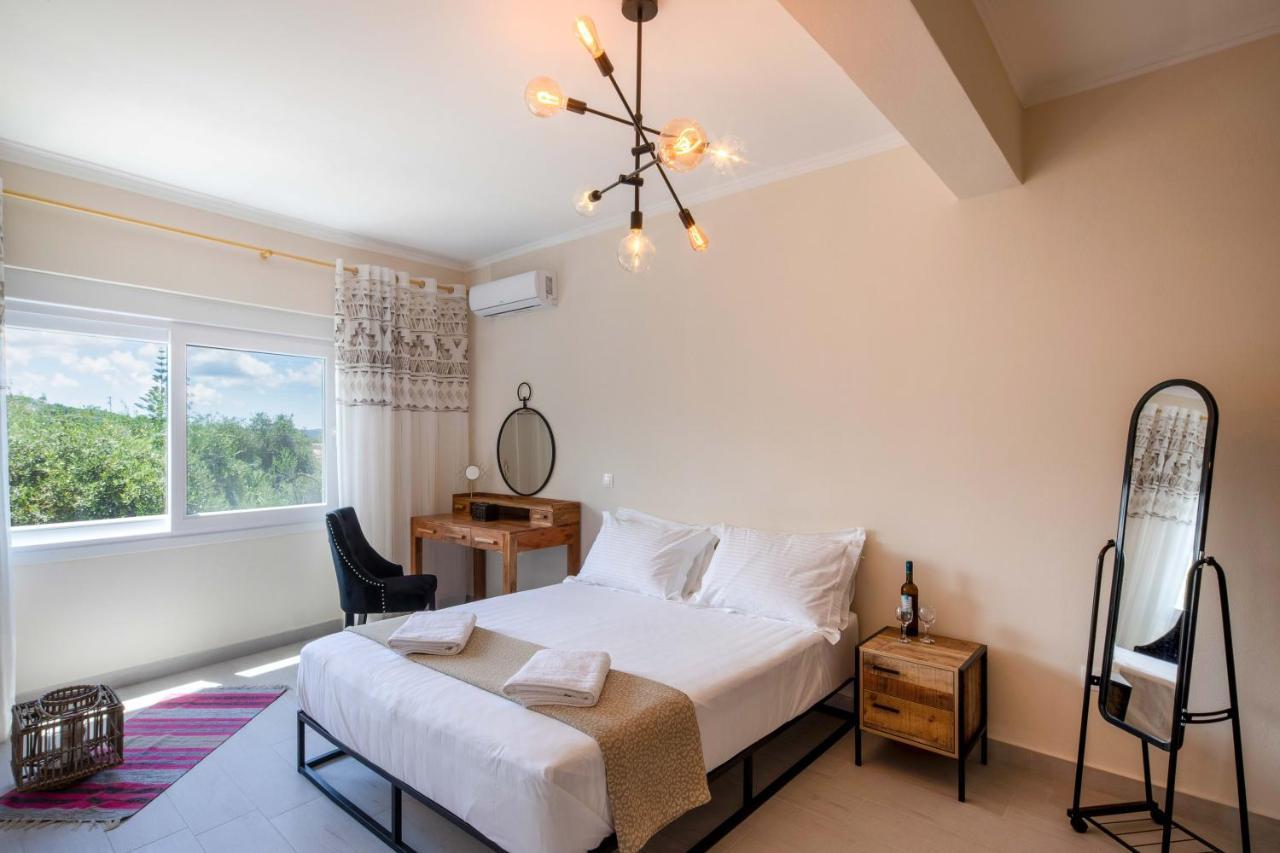 North Corfu Accommodation 1 อาคาราวี ภายนอก รูปภาพ